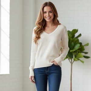 Banana Republic XL Cream Extra Fine Merino Wool Pointelle Diamond Sweater